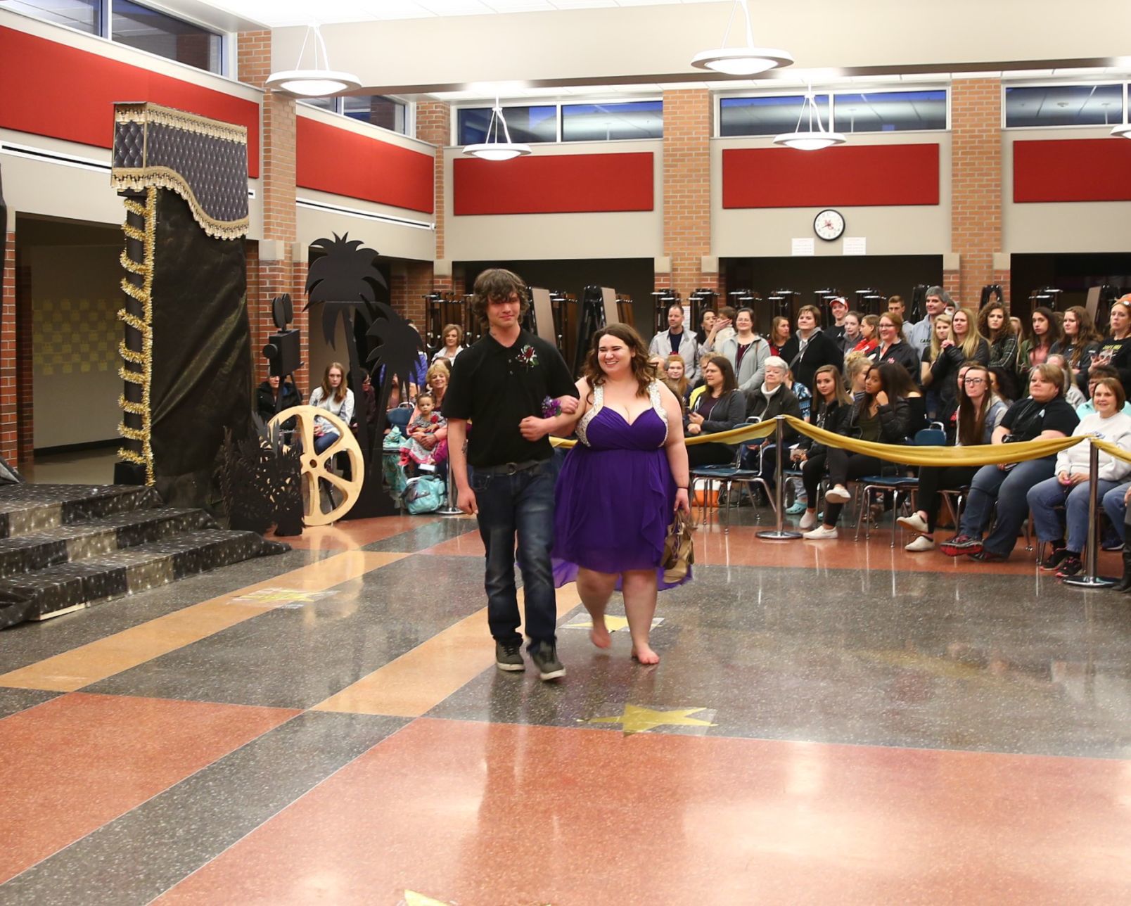 MC Prom 2018 (37).JPG